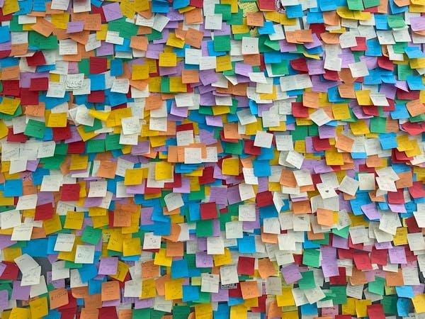 Post-it personnalisés : créez des notes uniques pour votre communication